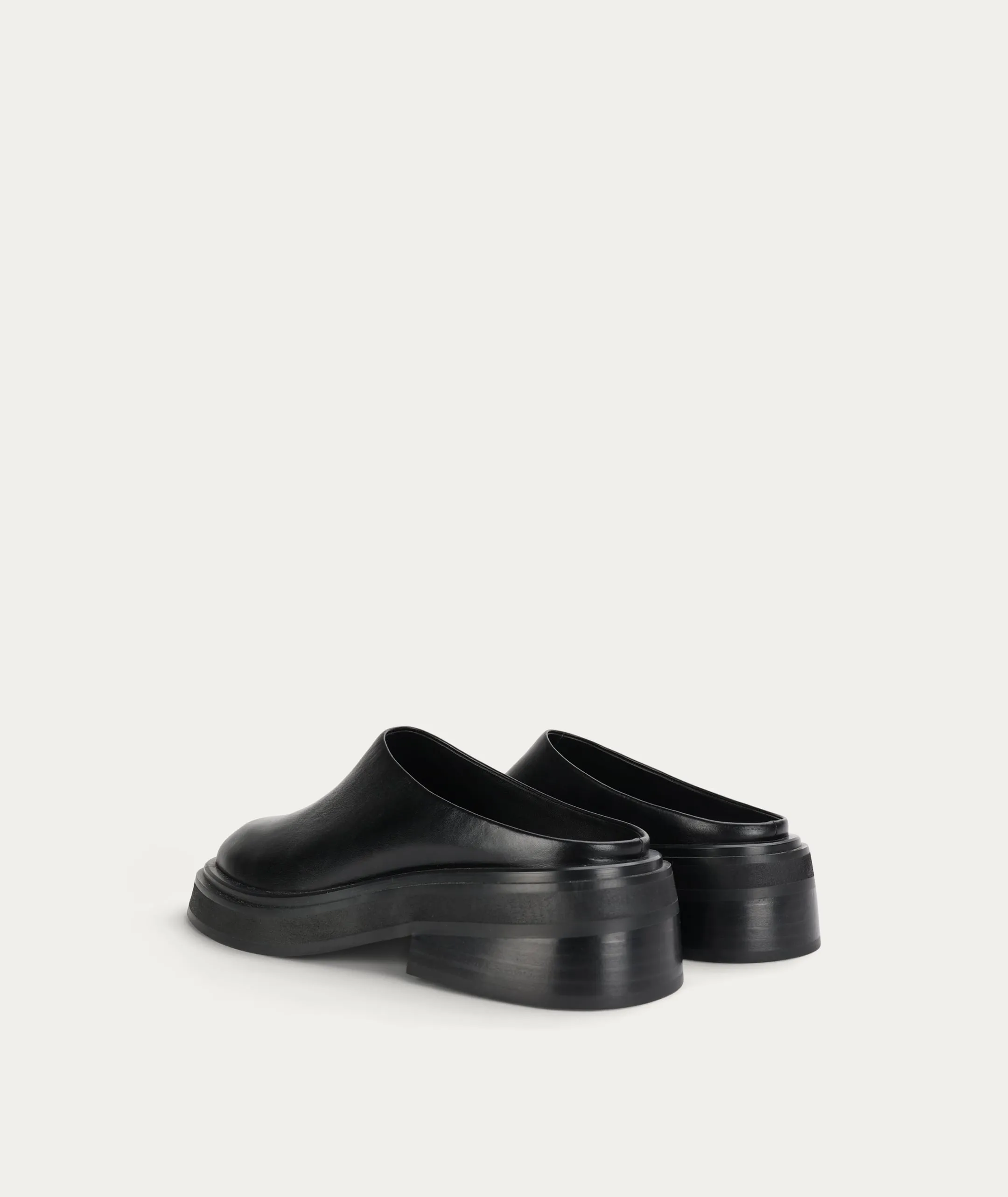 Apollo Mule - Black