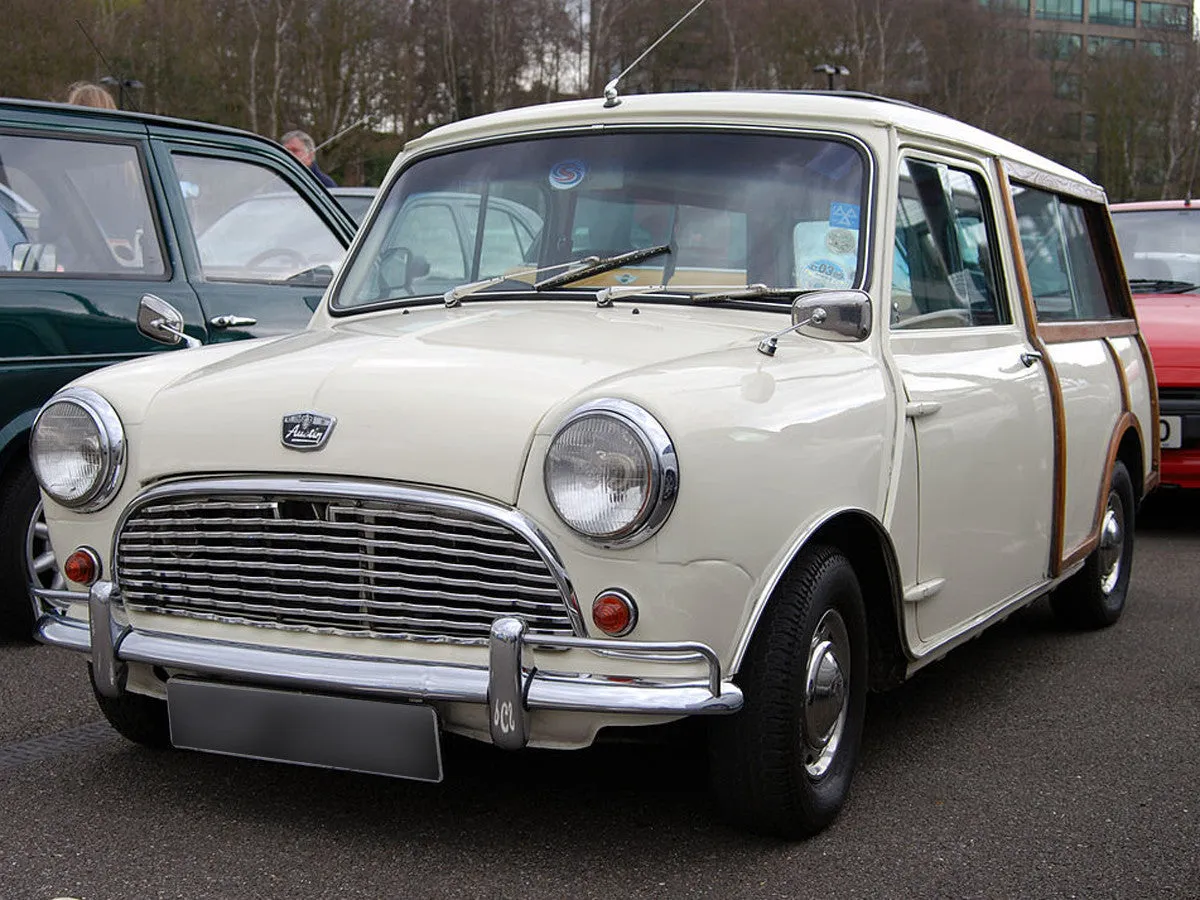 Austin Traveller, Van, Clubman Estate 1961 - 1980 SummerPRO Car Cover