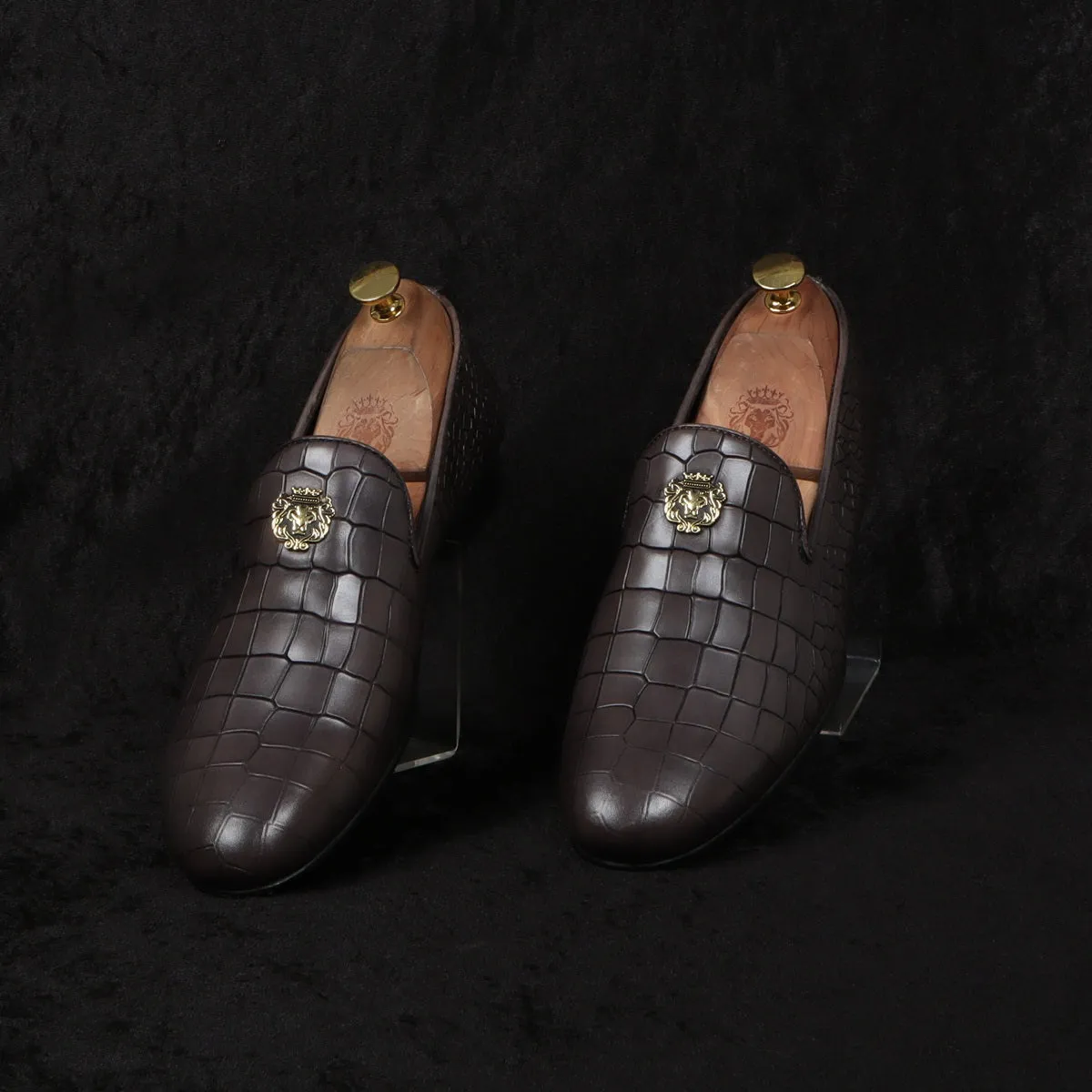 Grey Full Deep Cut Print Leather With Golden Metal Lion Logo Slip-On Shoes