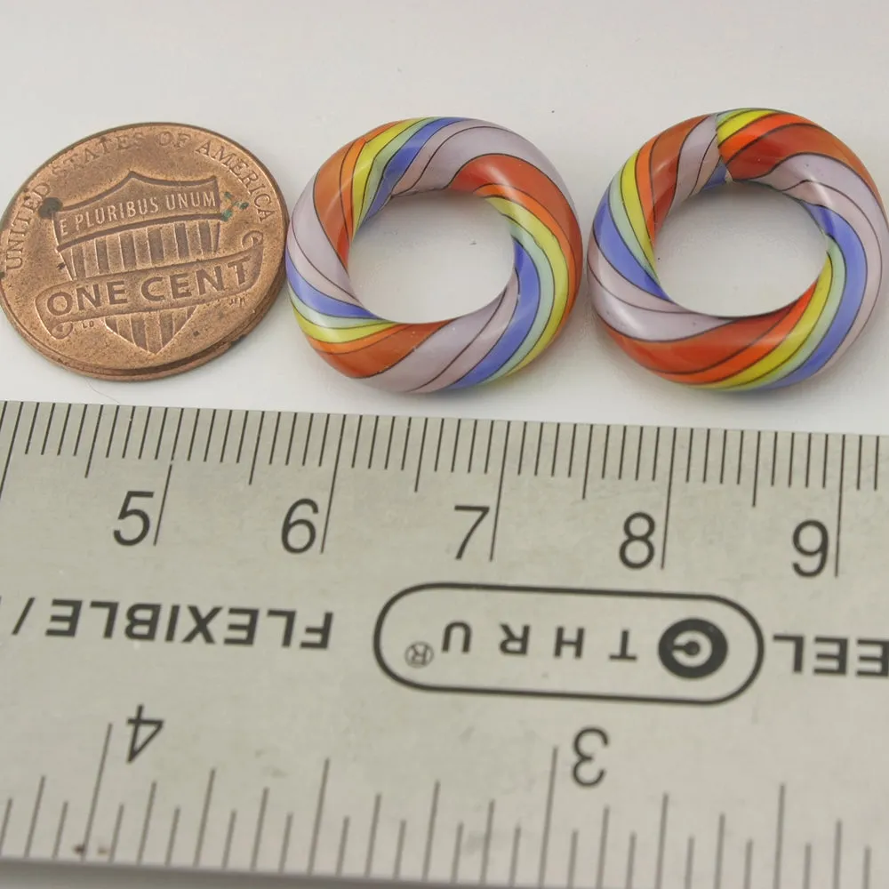 Rainbow Twist Circle Pair